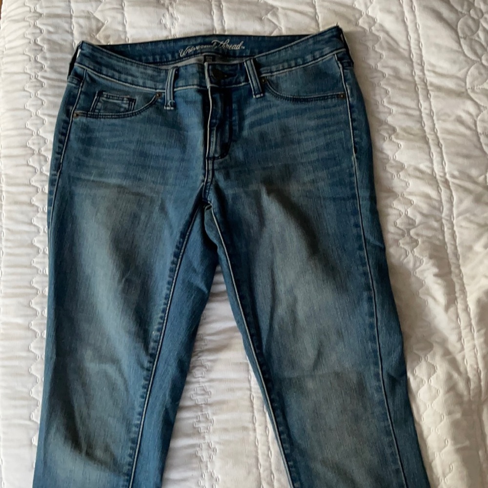 Light skinny jeans